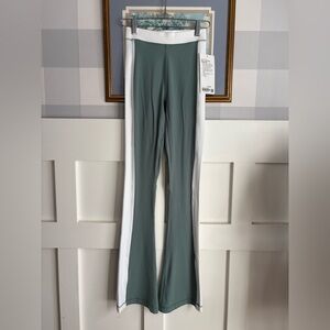 Lululemon Nula Athletica Green and White Flare Pants Size 2